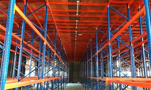 Selective Pallet Rack c/w Platform